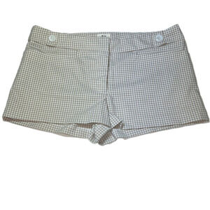 PINS AND NEEDLES Adorable Tan & White Plaid Shorts Size 10
